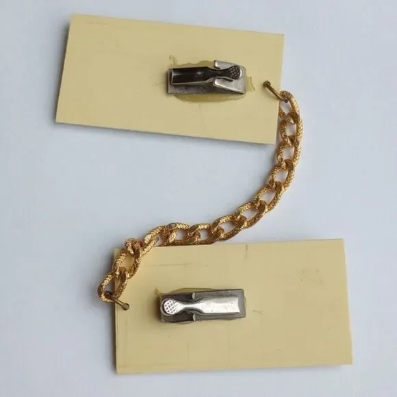 Vintage 3 & 8 Eagle Collar Chain Clips - Picture 4 of 4